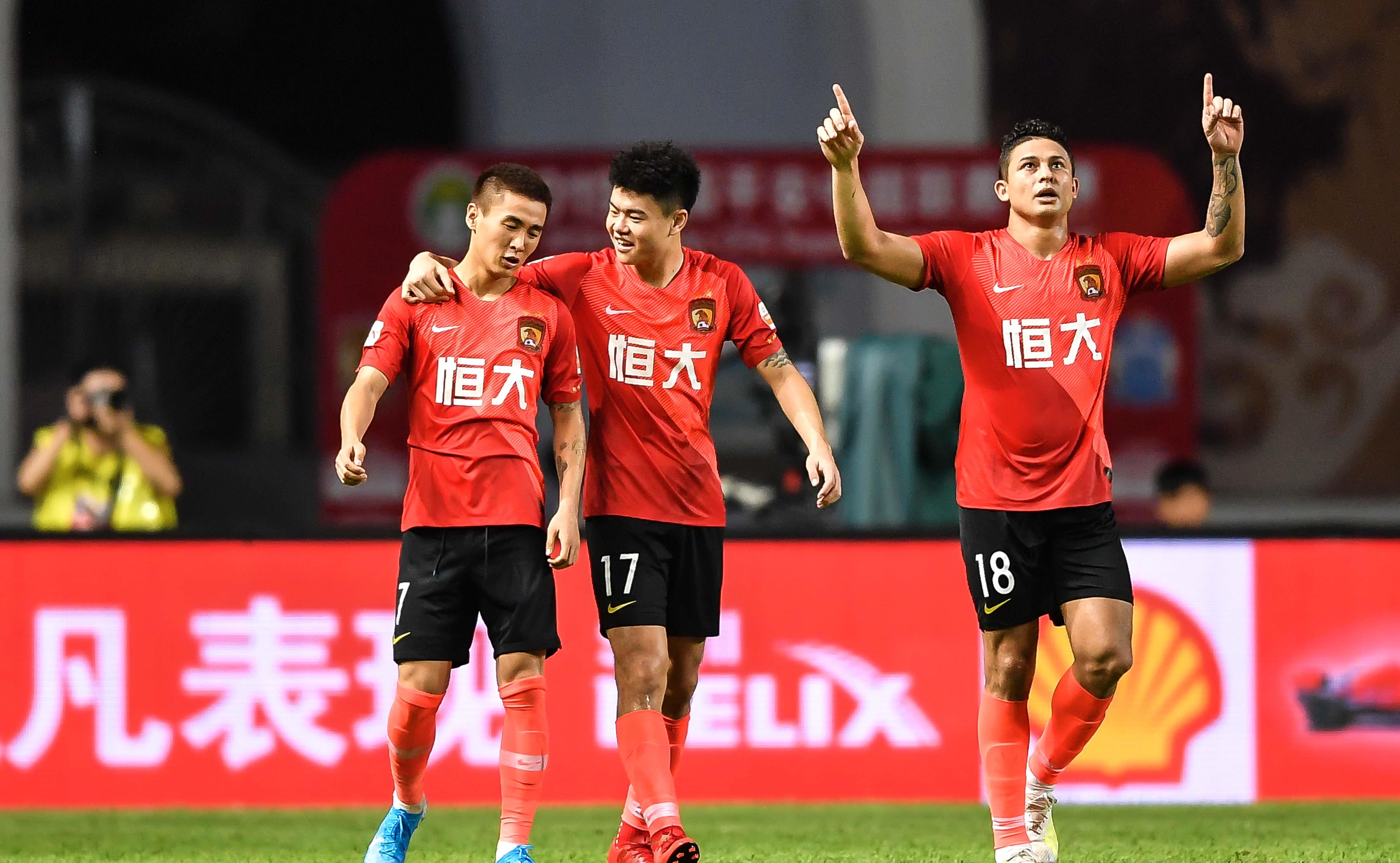 爱体育官网-国安实力碾压对手,登顶积分榜