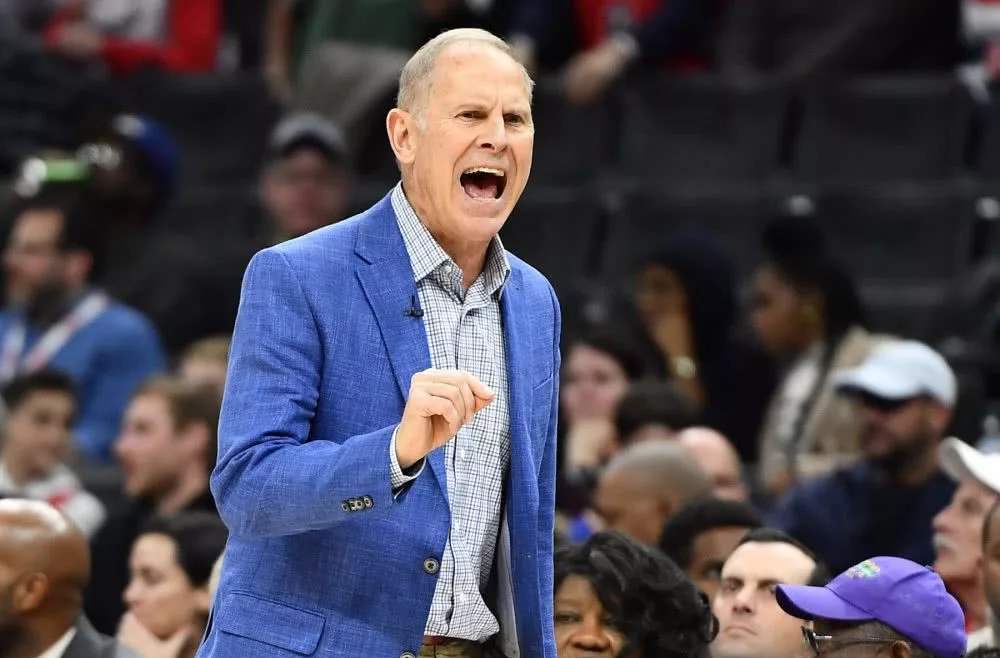 爱体育-骑士主教练怒骂球员,称其囤积数据成独狼后拒绝团队合作