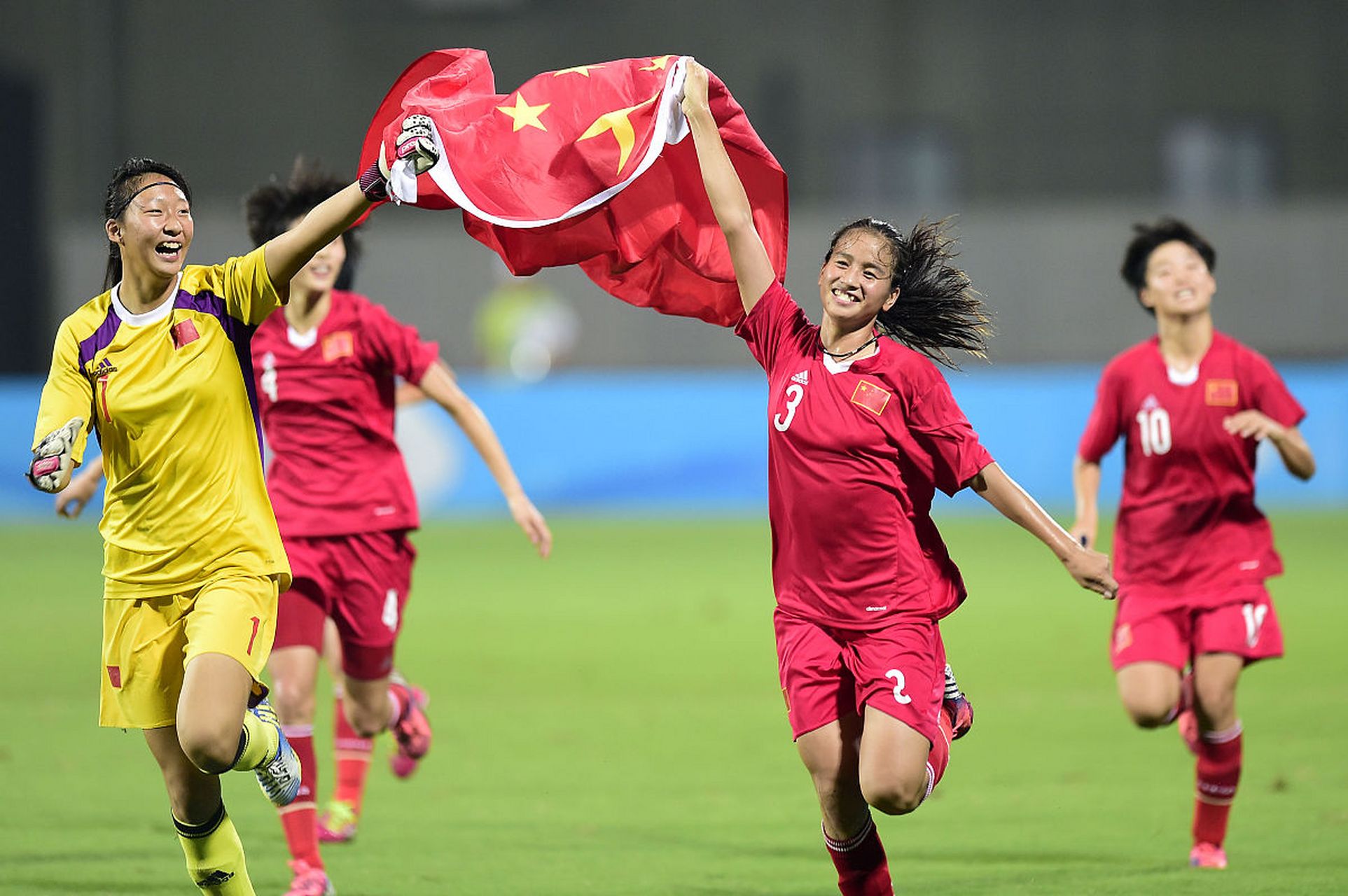 引人注目的足球盛事即将上演 引人注目的足球盛事即将上演