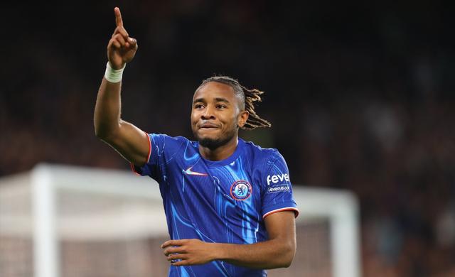 伯恩茅斯遭遇连败,保级形势愈发严峻 伯恩茅斯遭遇连败,保级形势愈发严峻