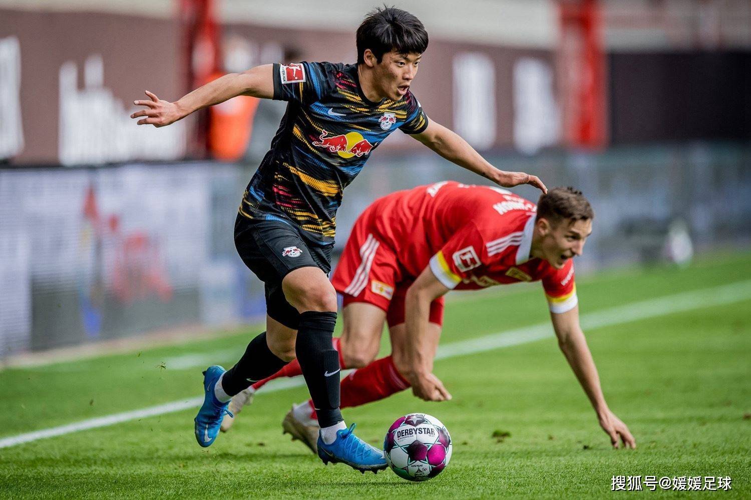 爱体育官方网站-柏林赫塔遭遇主场憾负,积分榜位置动摇