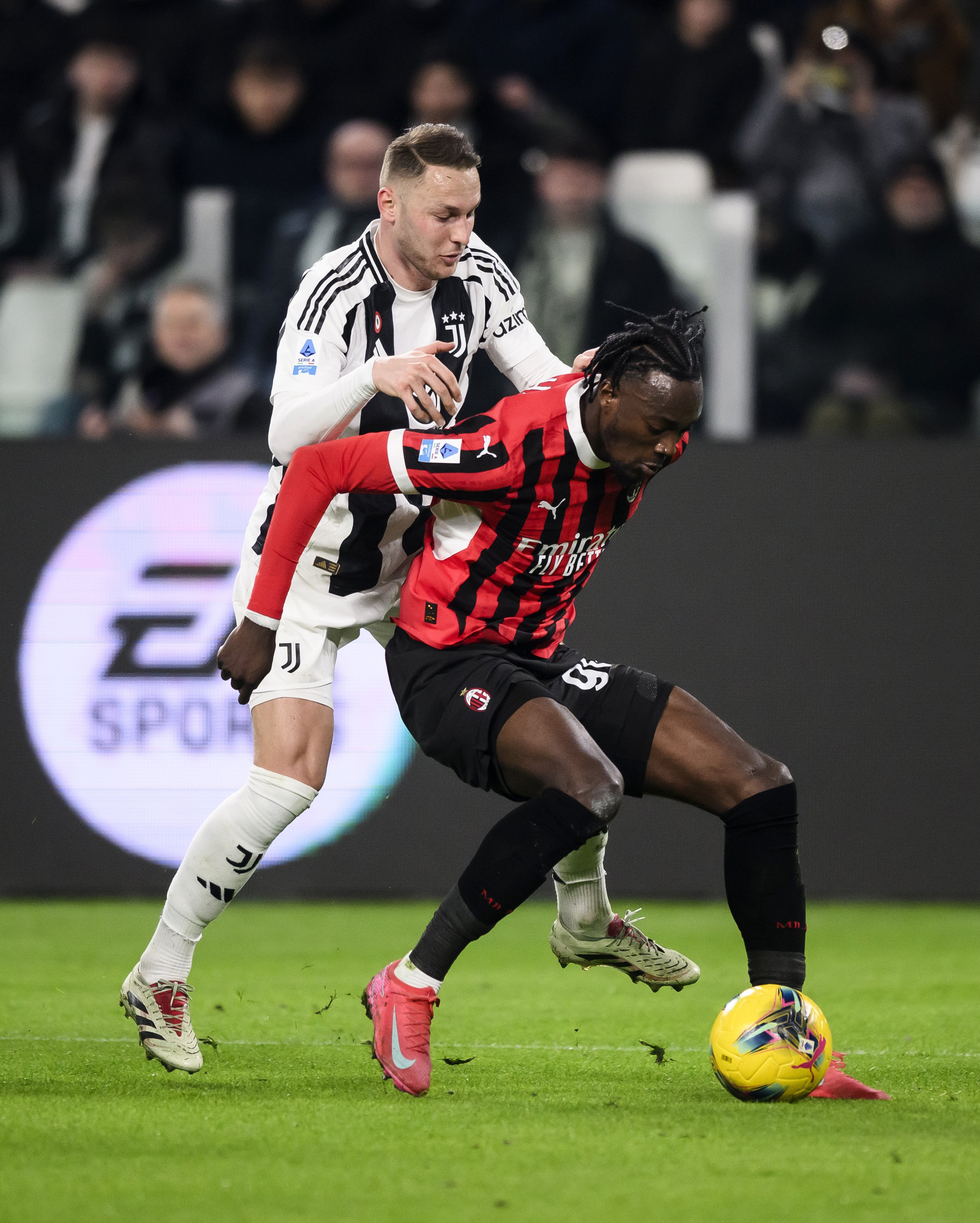 意甲球队士气高昂,备战一触即发 意甲球队士气高昂,备战一触即发