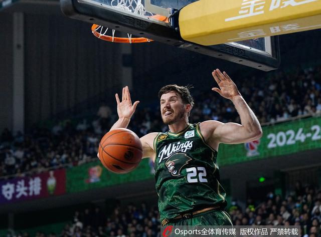 爱体育官方网站-马尔代夫球员在关键时刻发挥出色