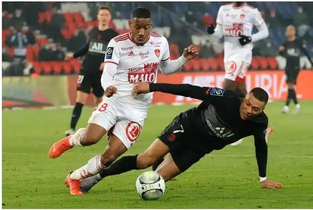 里尔销声匿迹,欲夺回领先位置 里尔销声匿迹,欲夺回领先位置