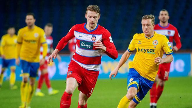 爱体育-巴黎斯特拉斯堡客场告捷,连胜加一