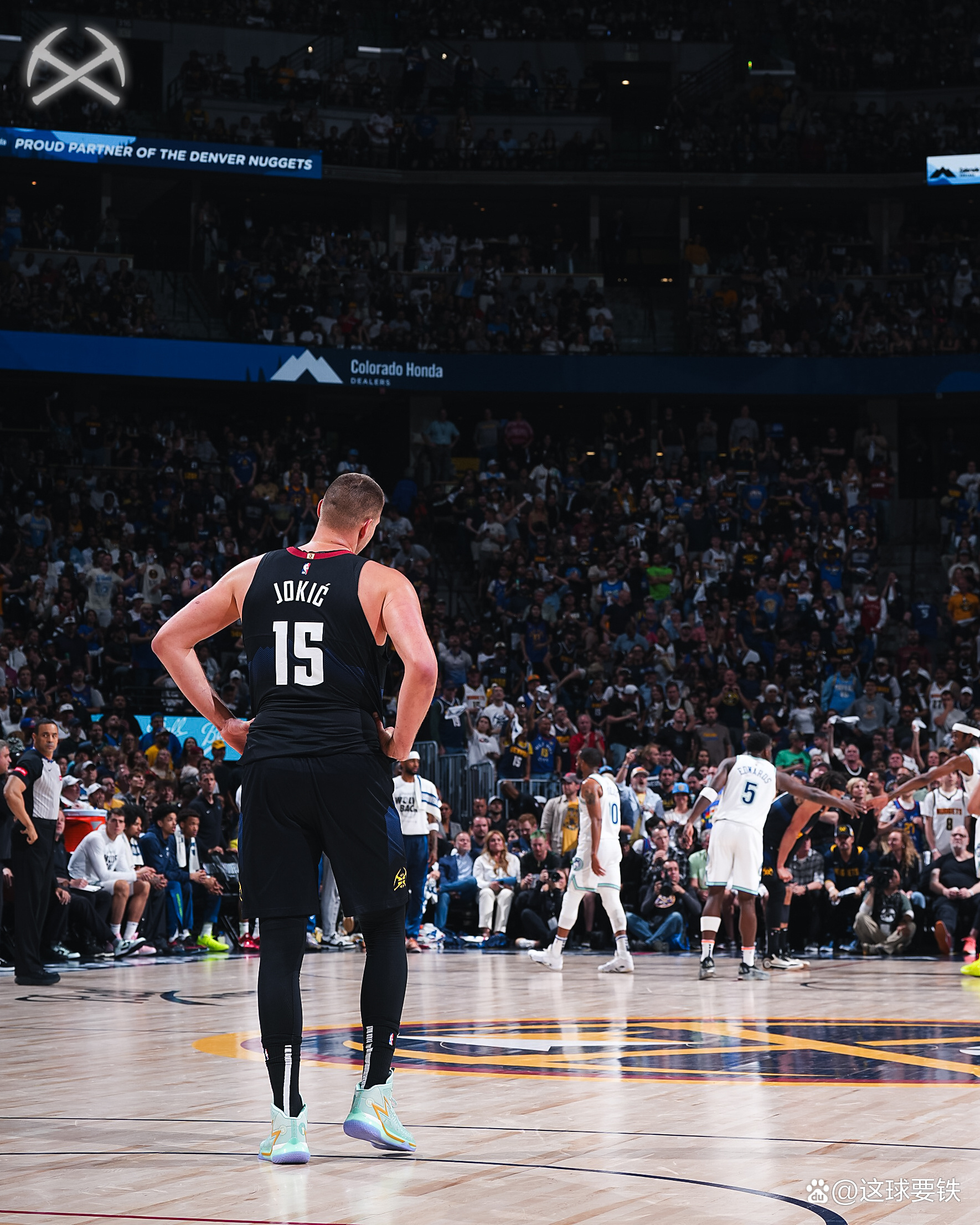 马刺队主场负于老鹰队连败收场 马刺队主场负于老鹰队连败收场