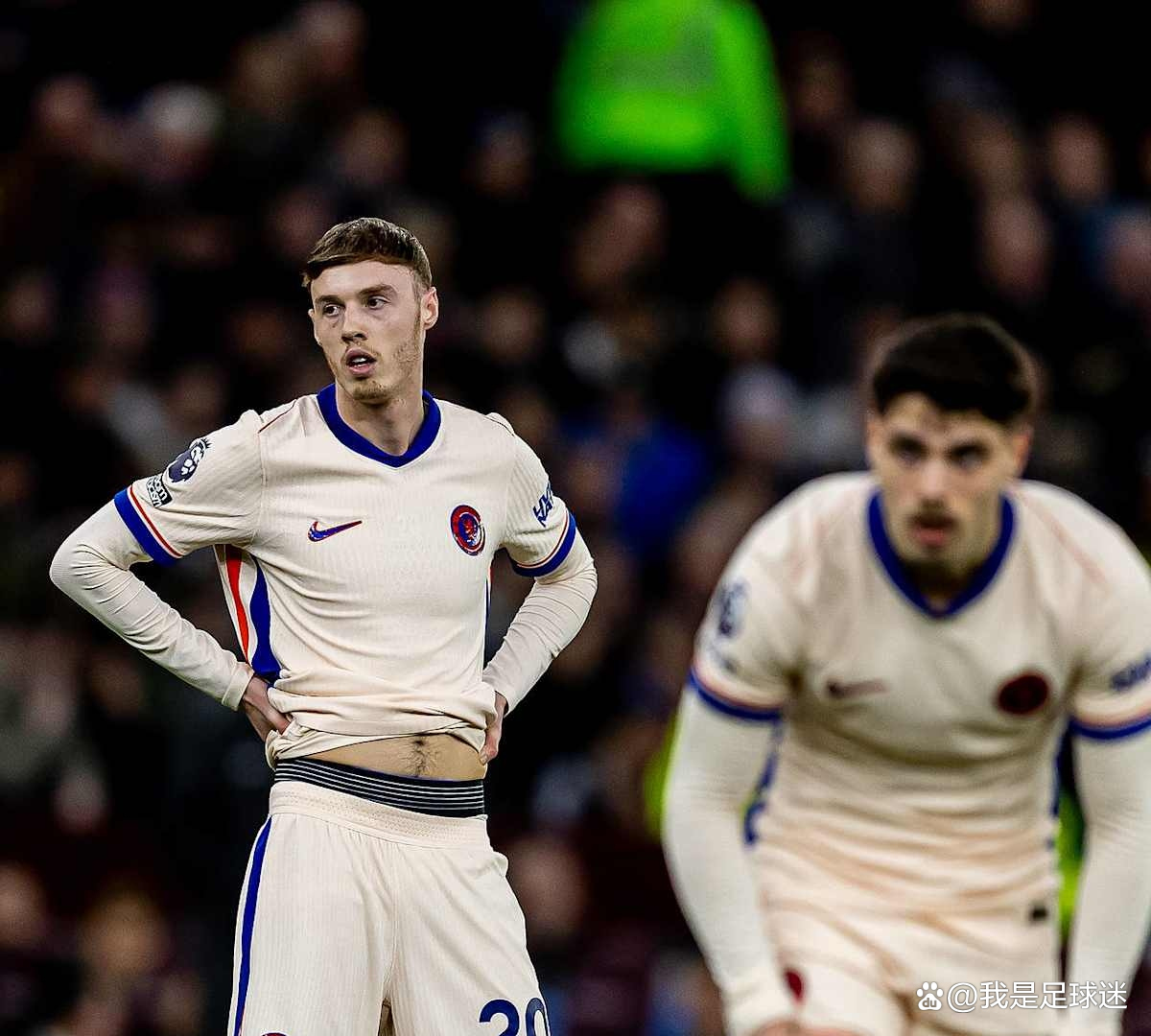 足球职业联赛战况白热化，各队形势如何？