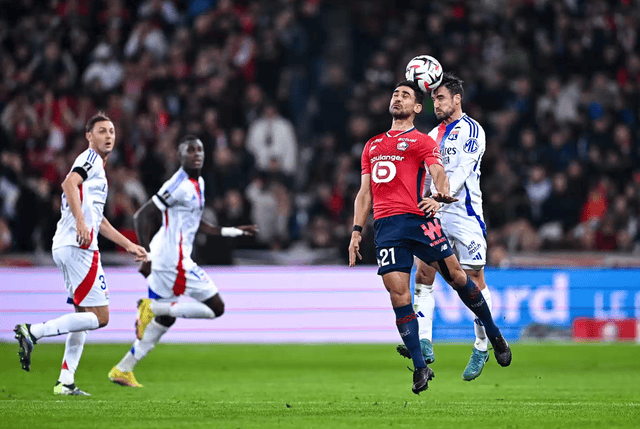 爱体育官方网站-尤文客场大胜,摘得联赛榜首