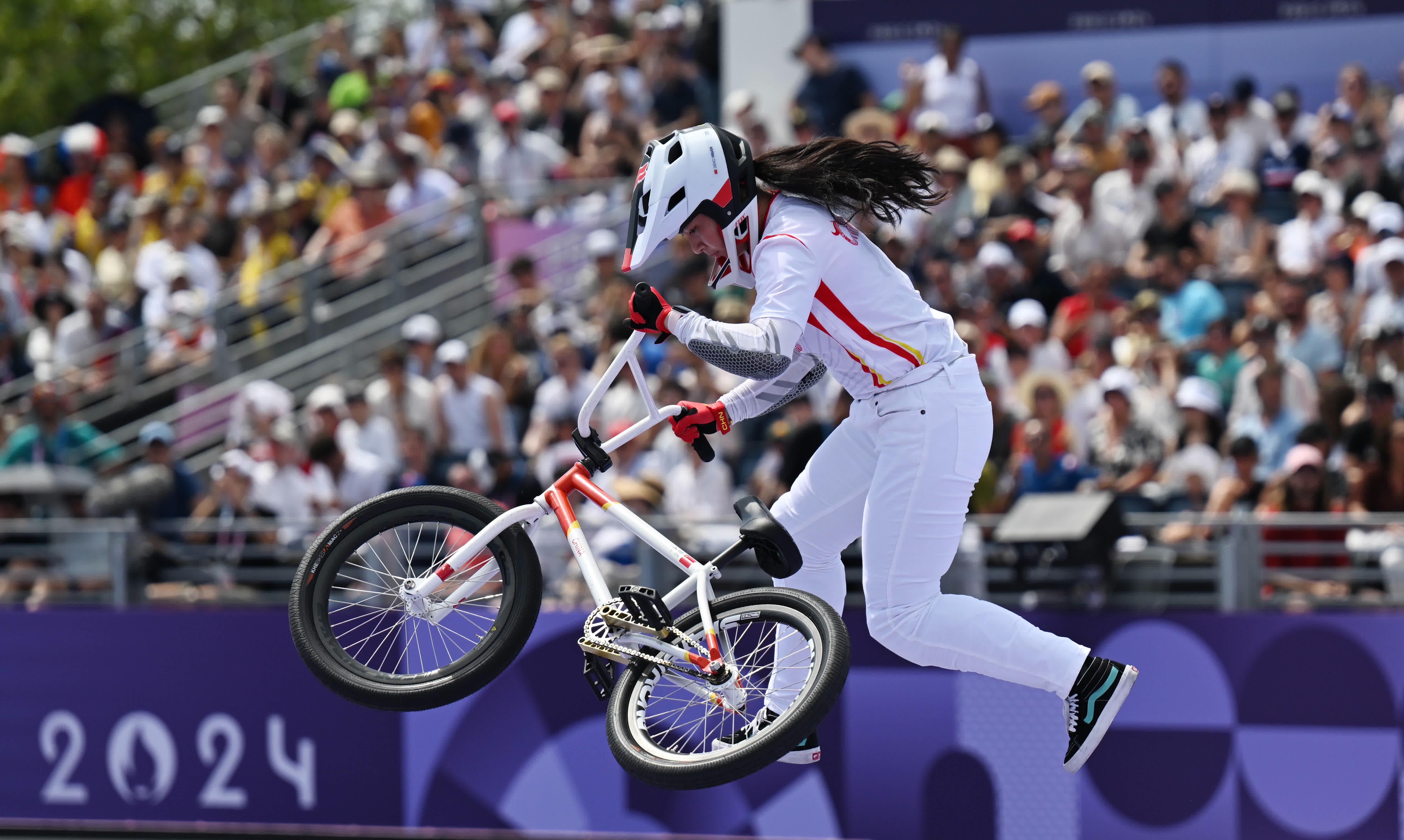 爱体育-运动员音讯,表现卓绝,震撼赛场震撼全球