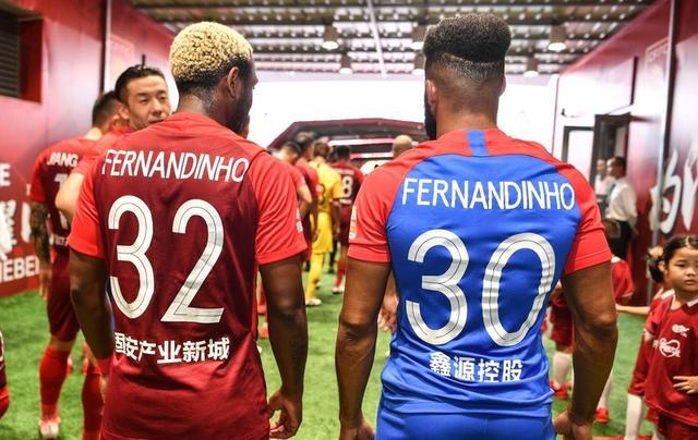 重庆斯威主场胜过武汉卓尔，保持不败势头