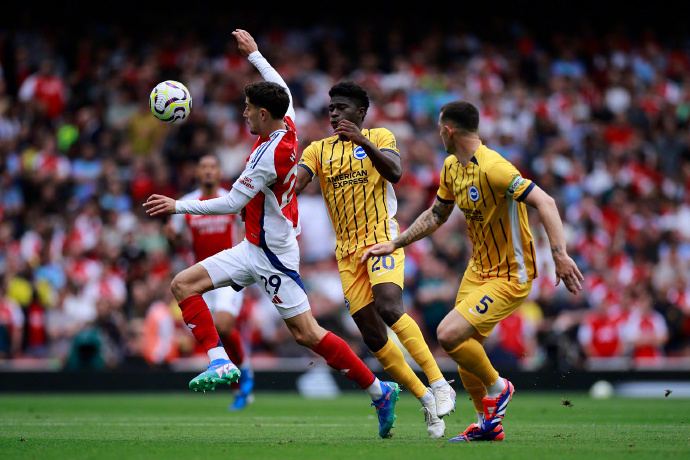 布莱顿主场告捷,英超保级再添信心 布莱顿主场告捷,英超保级再添信心