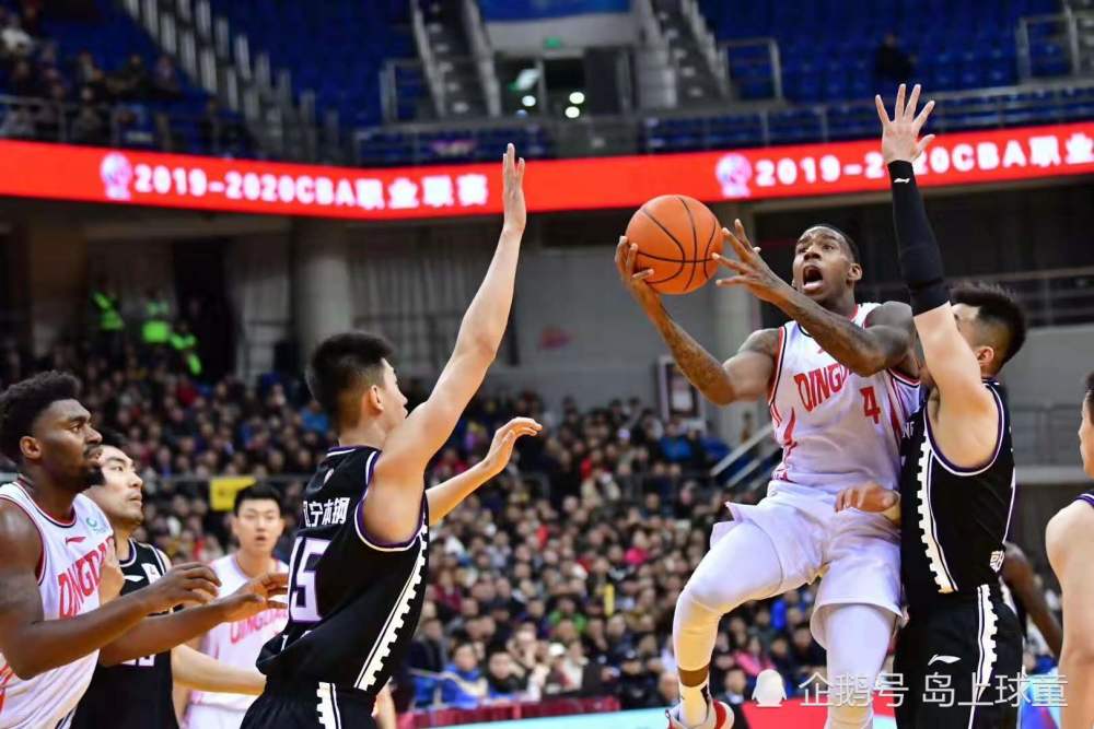 爱体育官方网站-亚特兰大客场力克对手,黑鹰飞翔出色表现赢得掌声