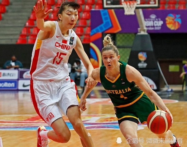 大连女篮大比分战胜重庆队,晋级四强 大连女篮大比分战胜重庆队,晋级四强