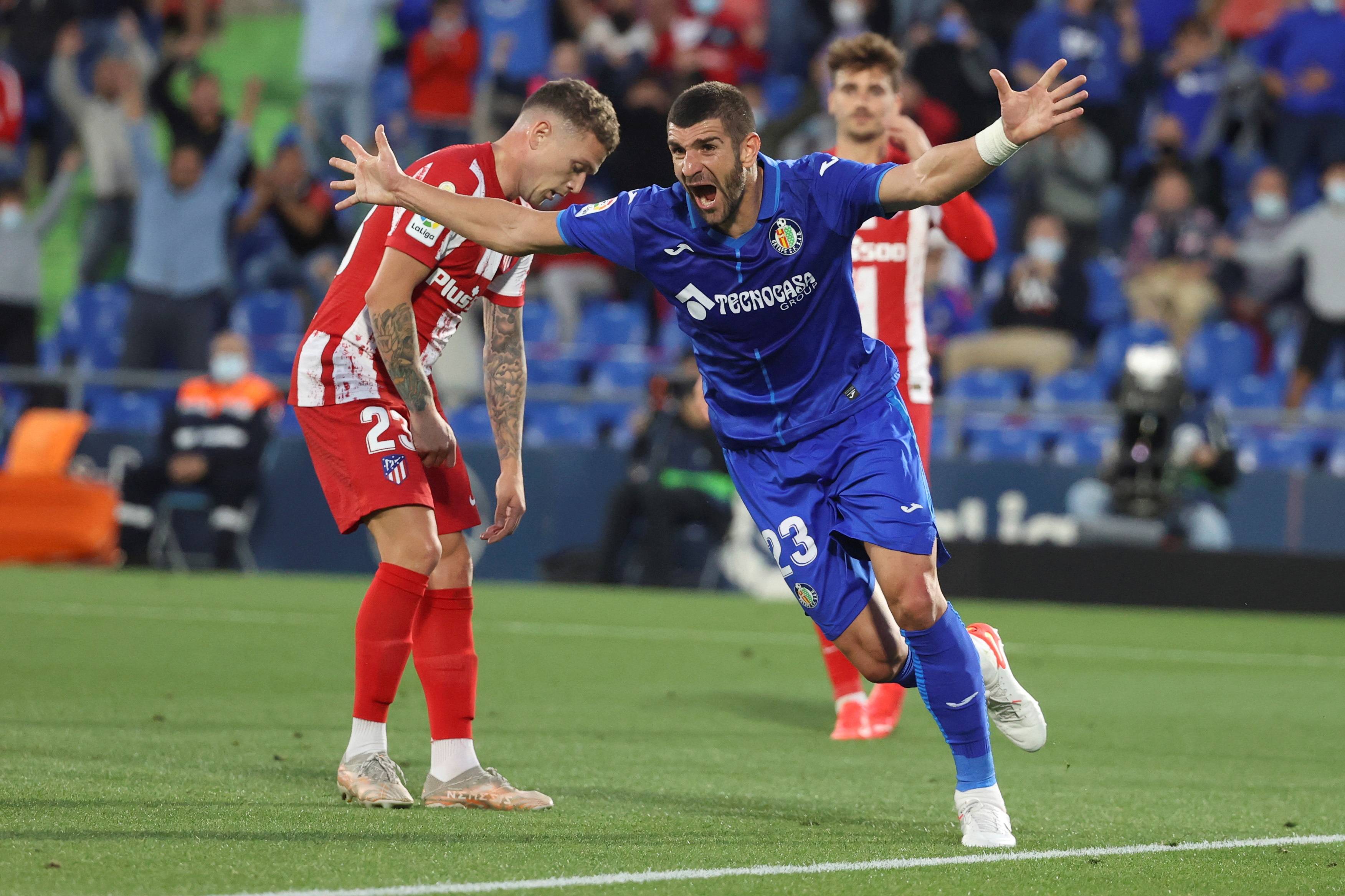 爱体育官方网站-赫塔菲队遭遇失利,陷入保级泥潭