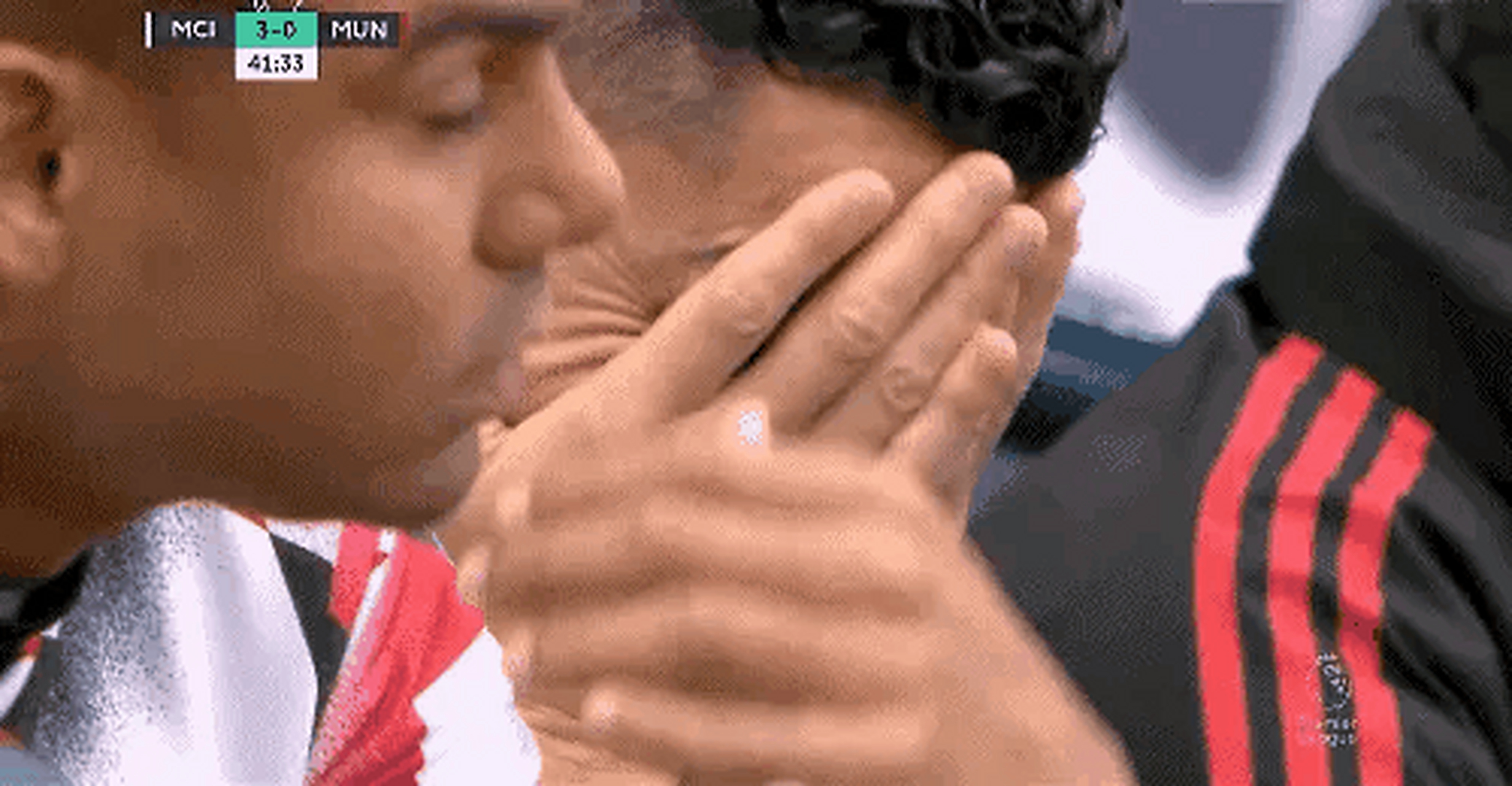 爱体育-曼联主场不敌对手,球迷失望透顶