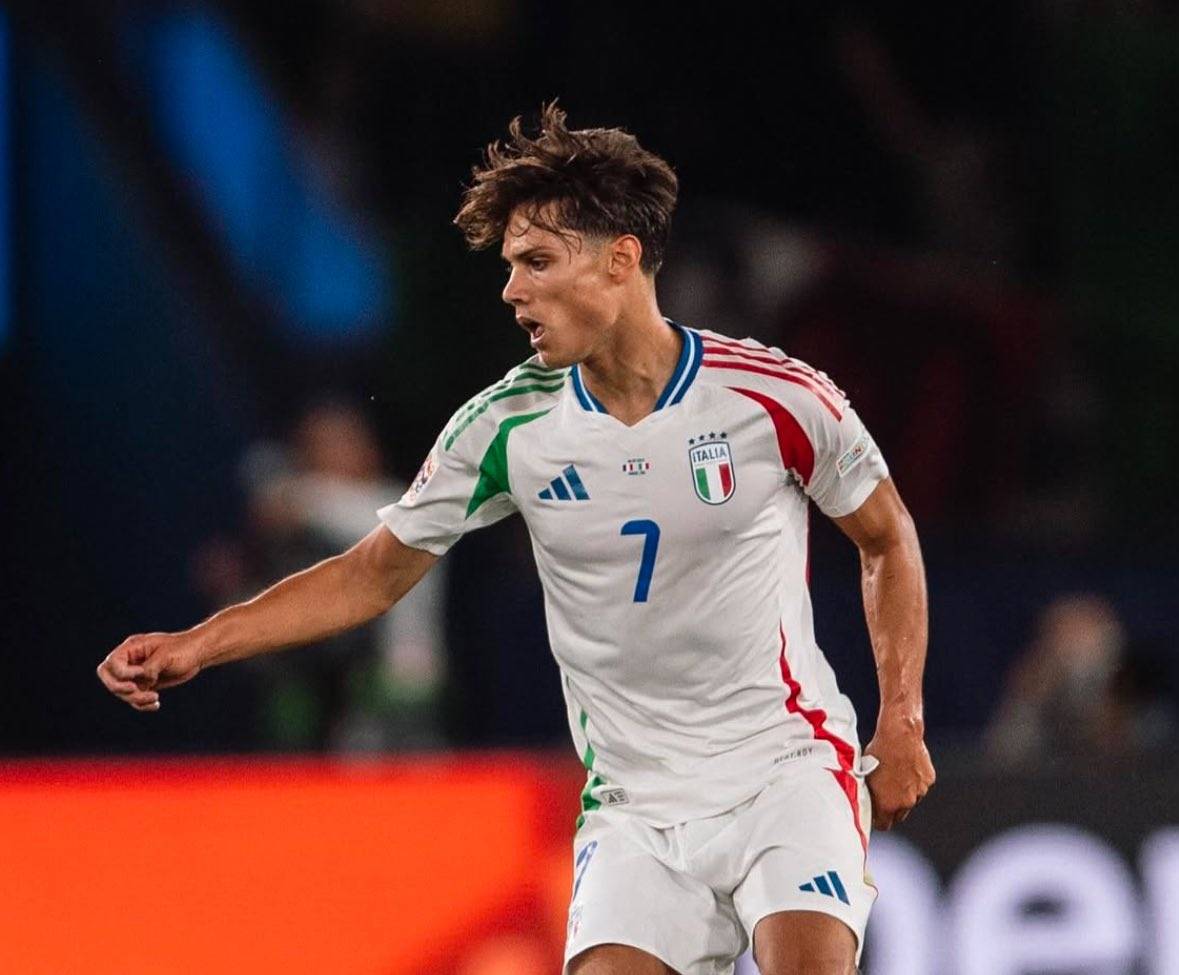 AC米兰中场完成续约，球迷乐见团结