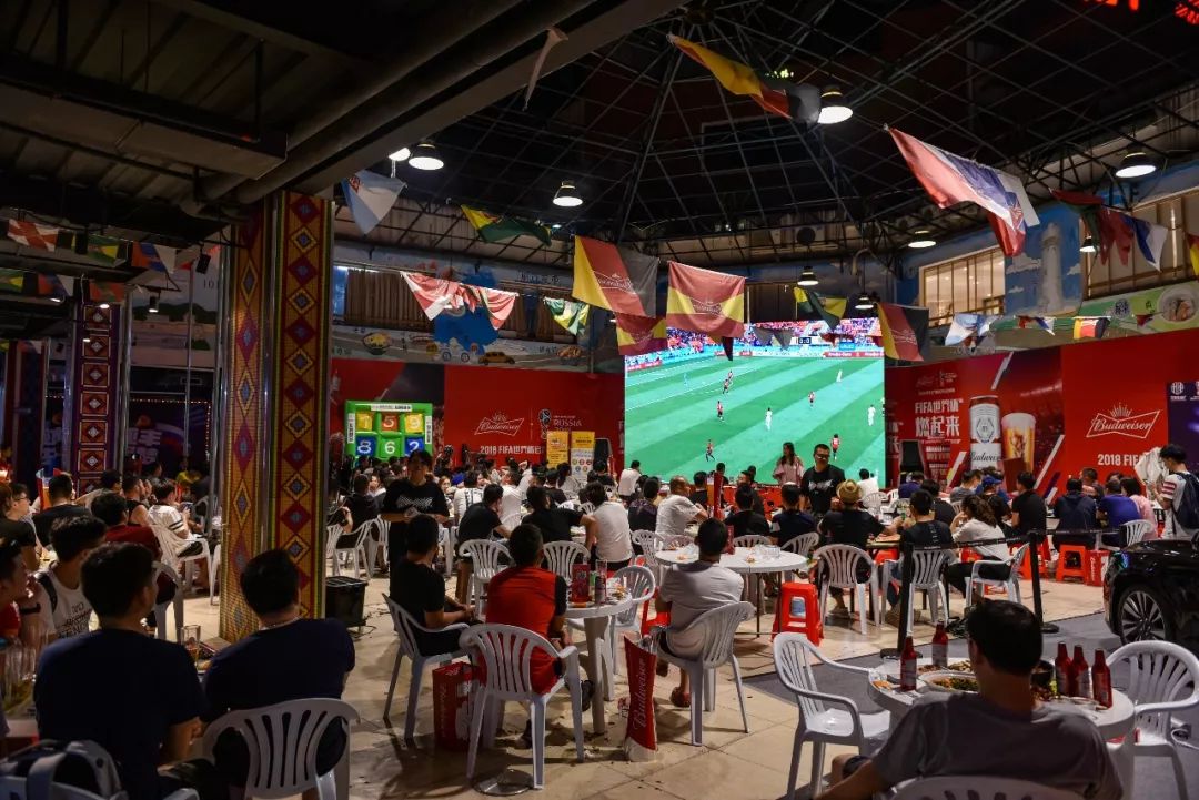 爱体育官方网站-超级球迷主动宣传俱乐部文化