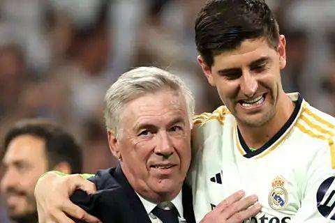 利物浦连胜晋级,欧冠决战在即 利物浦连胜晋级,欧冠决战在即