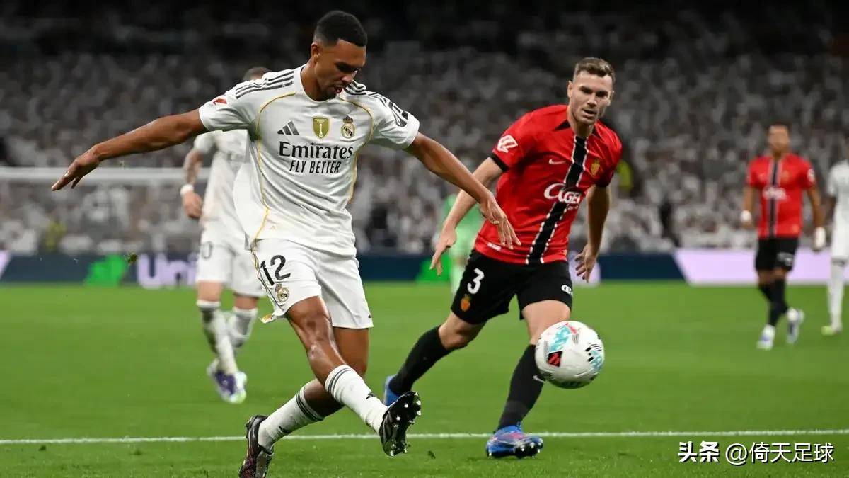 爱体育官网-波兰队苦战击败斯洛伐克,晋级下一轮赛事