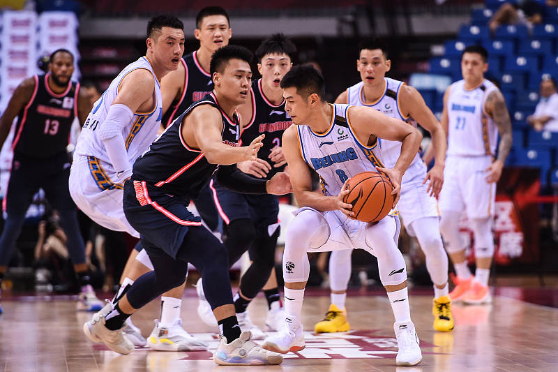 福建男篮全力备战，冲击突破记录