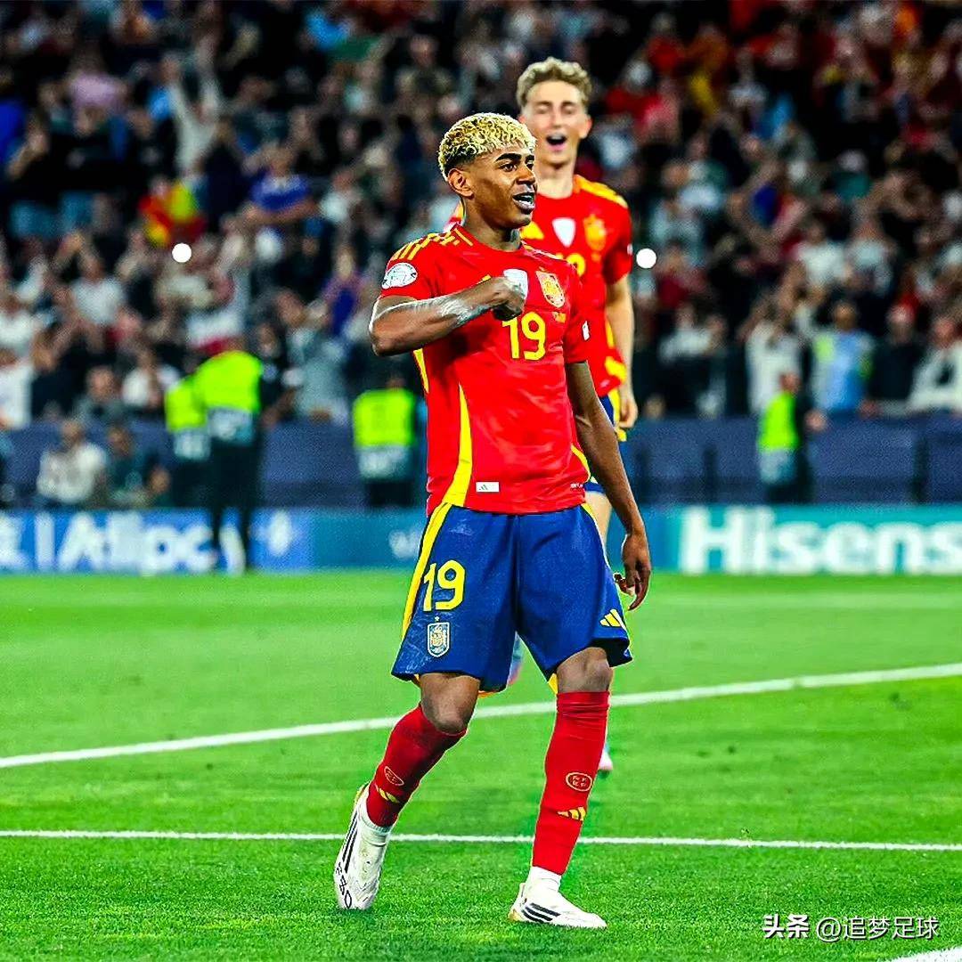 爱体育官方网站-欧国联比赛火爆对决，胜负难预料