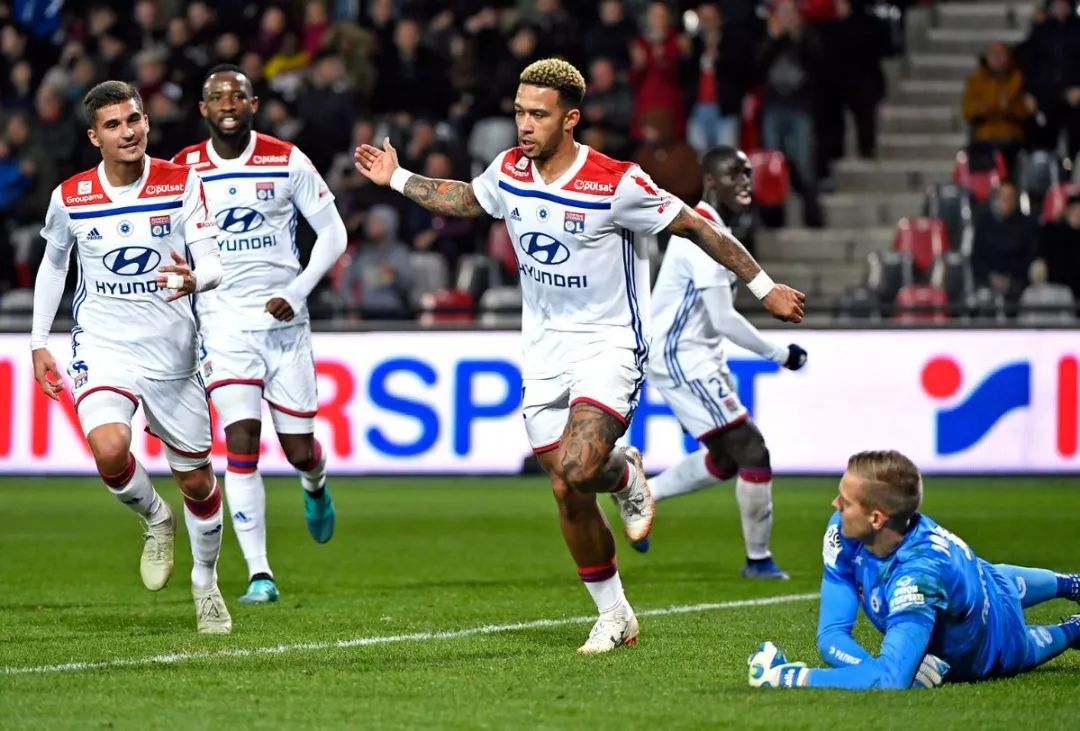 里昂战胜甘冈,联赛表现占据优势 里昂战胜甘冈,联赛表现占据优势