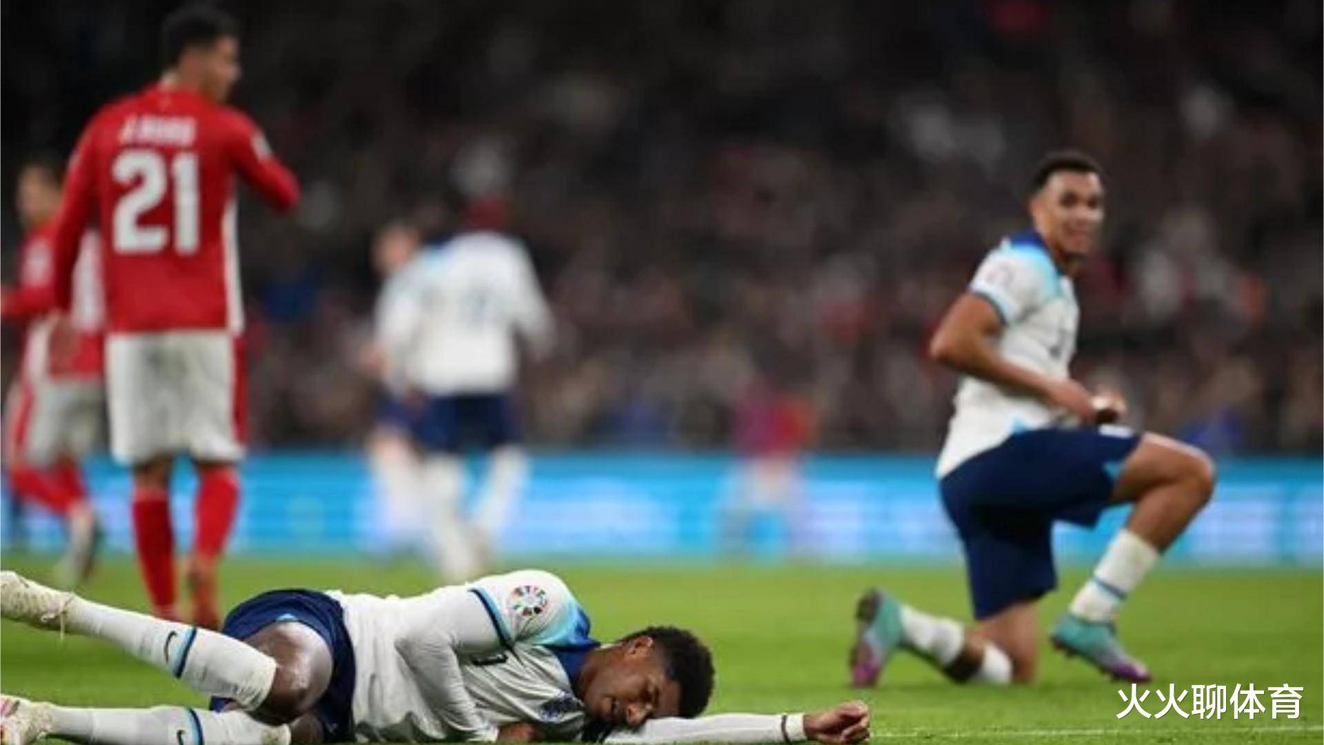 英格兰曼联俱乐部官方宣布重要球员受伤情况