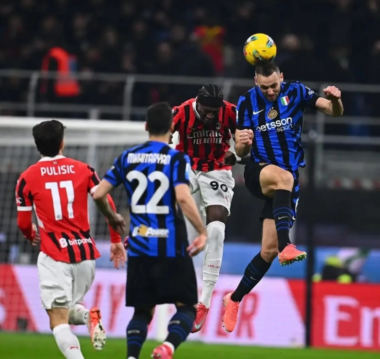 雷恩挑战皇马,实力对比引人瞩目 雷恩挑战皇马,实力对比引人瞩目