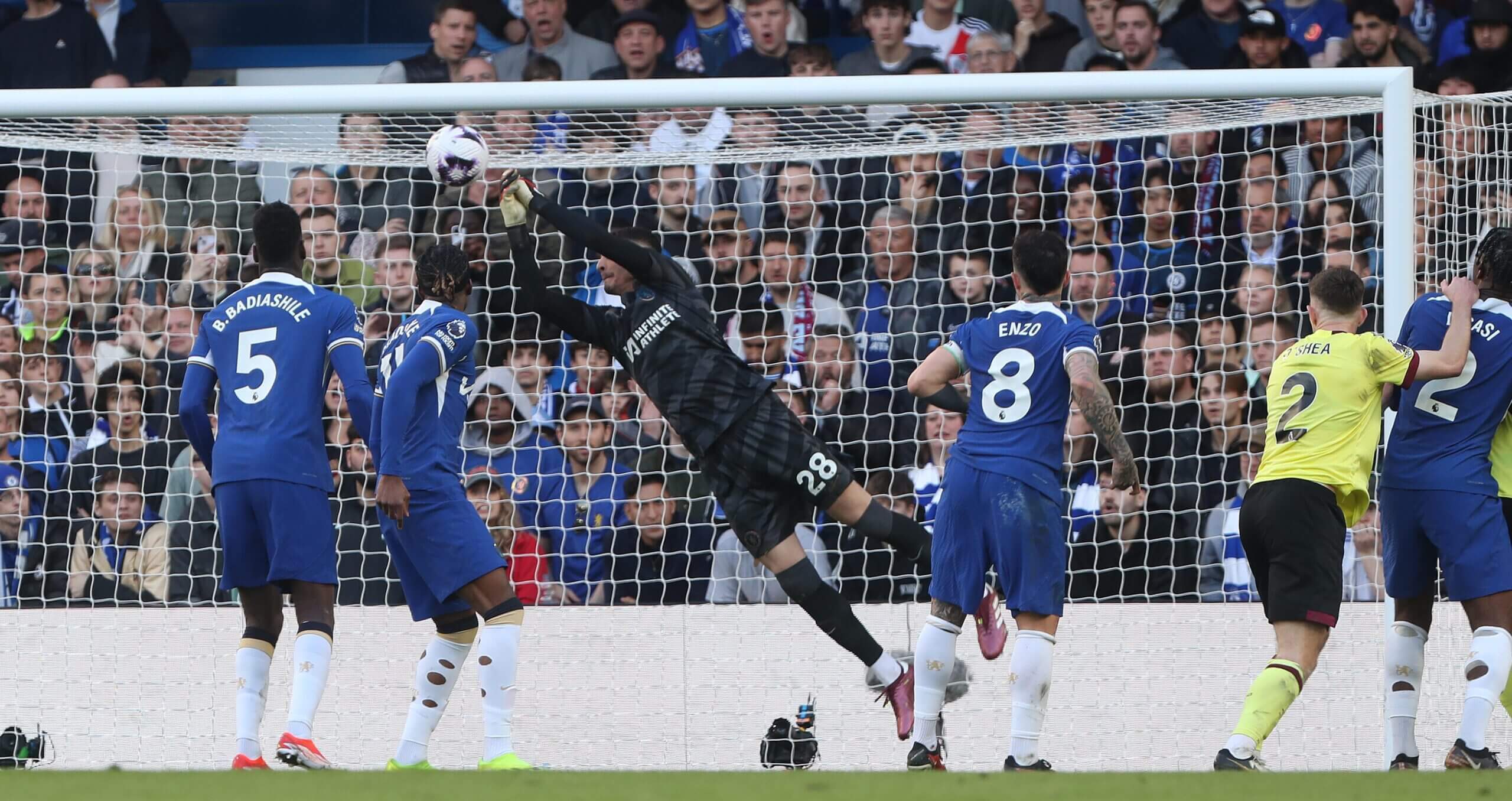 切尔西控制比赛,实现胜利 切尔西控制比赛,实现胜利