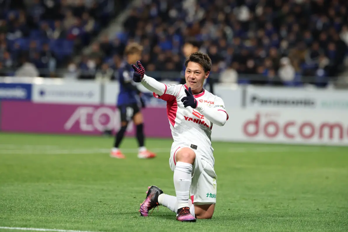 爱体育官网-大阪樱花队战胜对手,成功晋级下一轮比赛