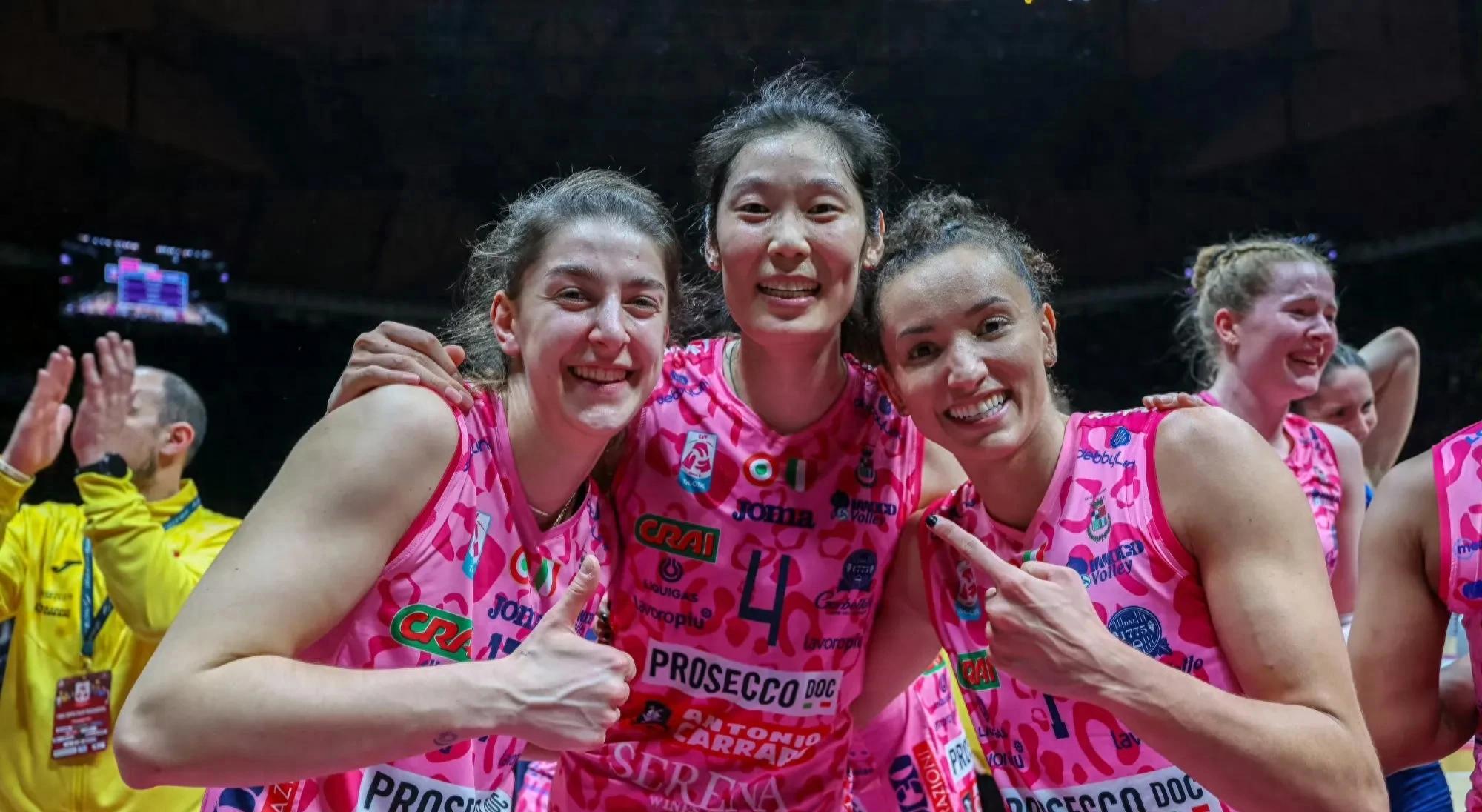 意大利女足在国内比赛中表现强劲 意大利女足在国内比赛中表现强劲