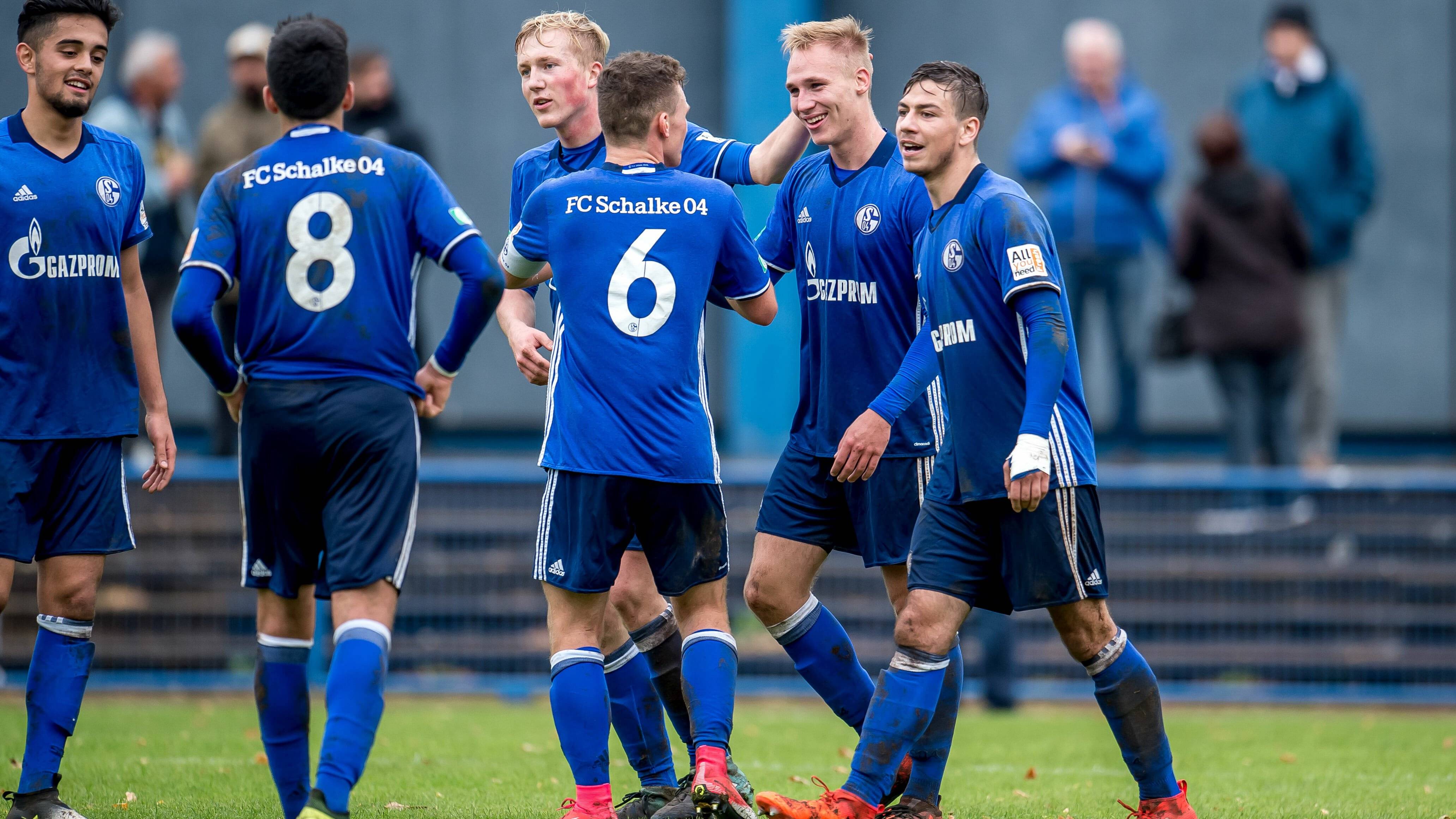 门兴格拉德巴赫主场击败柏林赫塔,继续向前 门兴格拉德巴赫主场击败柏林赫塔,继续向前