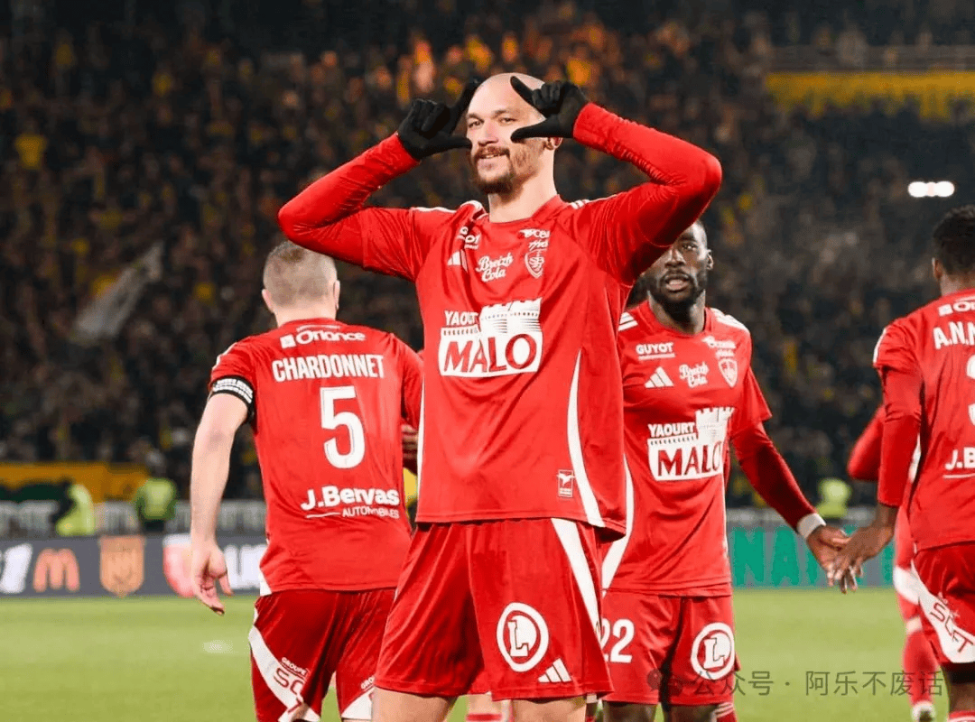 布雷斯特主场取得一分,保持不败战绩 布雷斯特主场取得一分,保持不败战绩