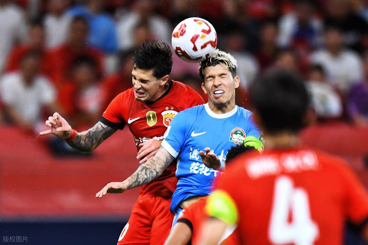 多支球队同台竞技,谁能笑到最后? 多支球队同台竞技,谁能笑到最后?