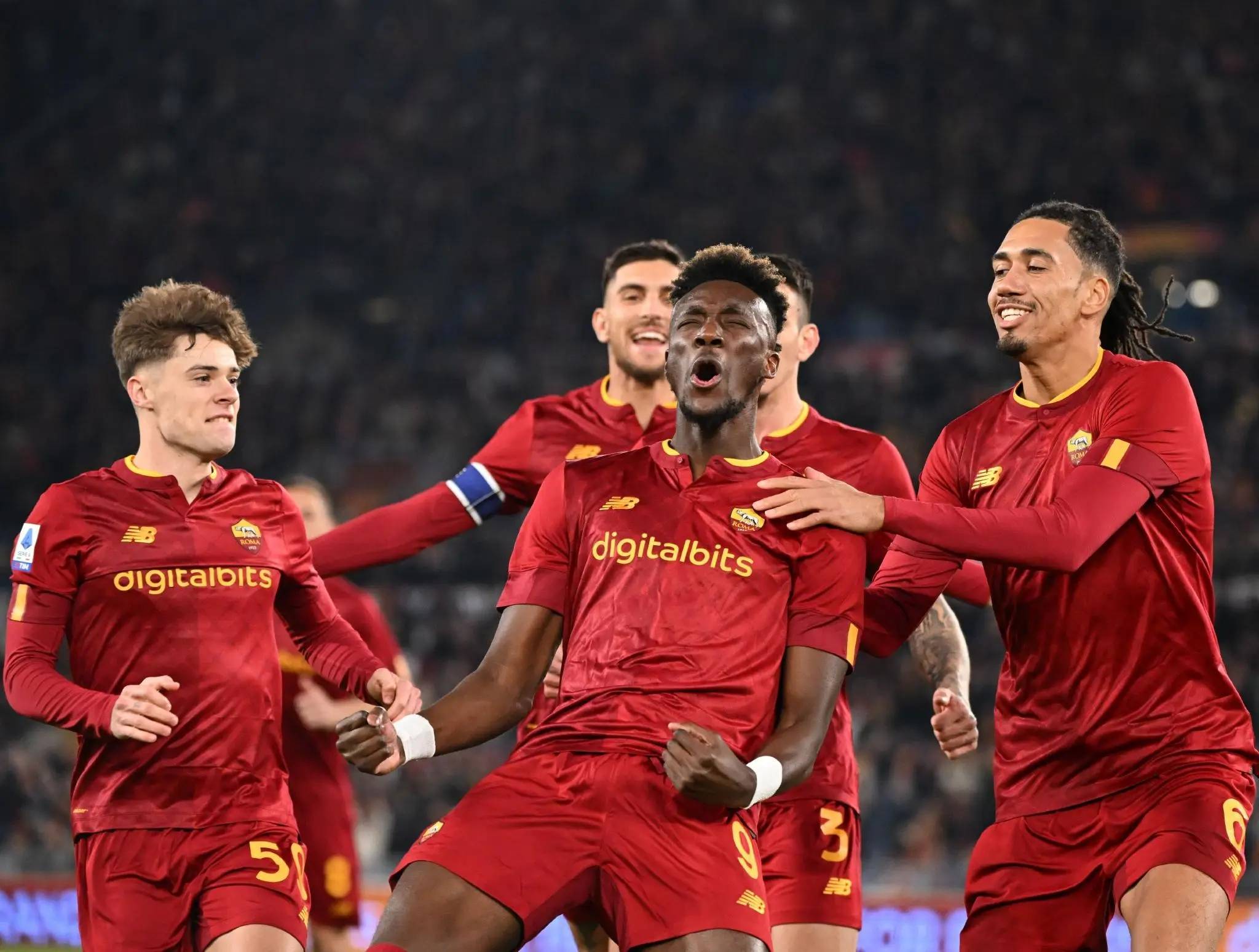 爱体育官方网站-佛罗伦萨面对困境,球队需团结一心应对